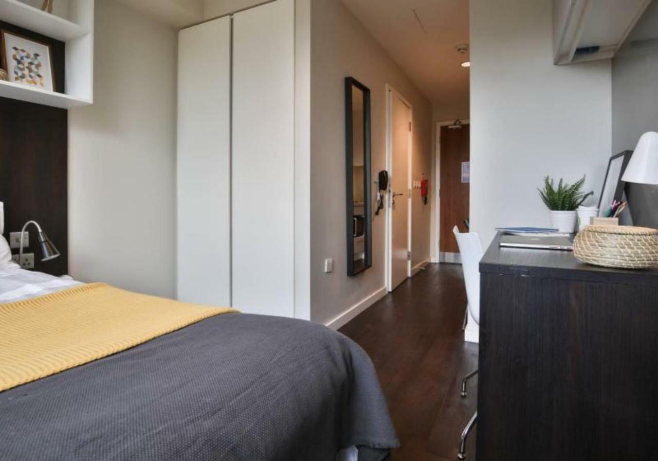Hashtag South Bank Campus Accommodation London Exterior photo